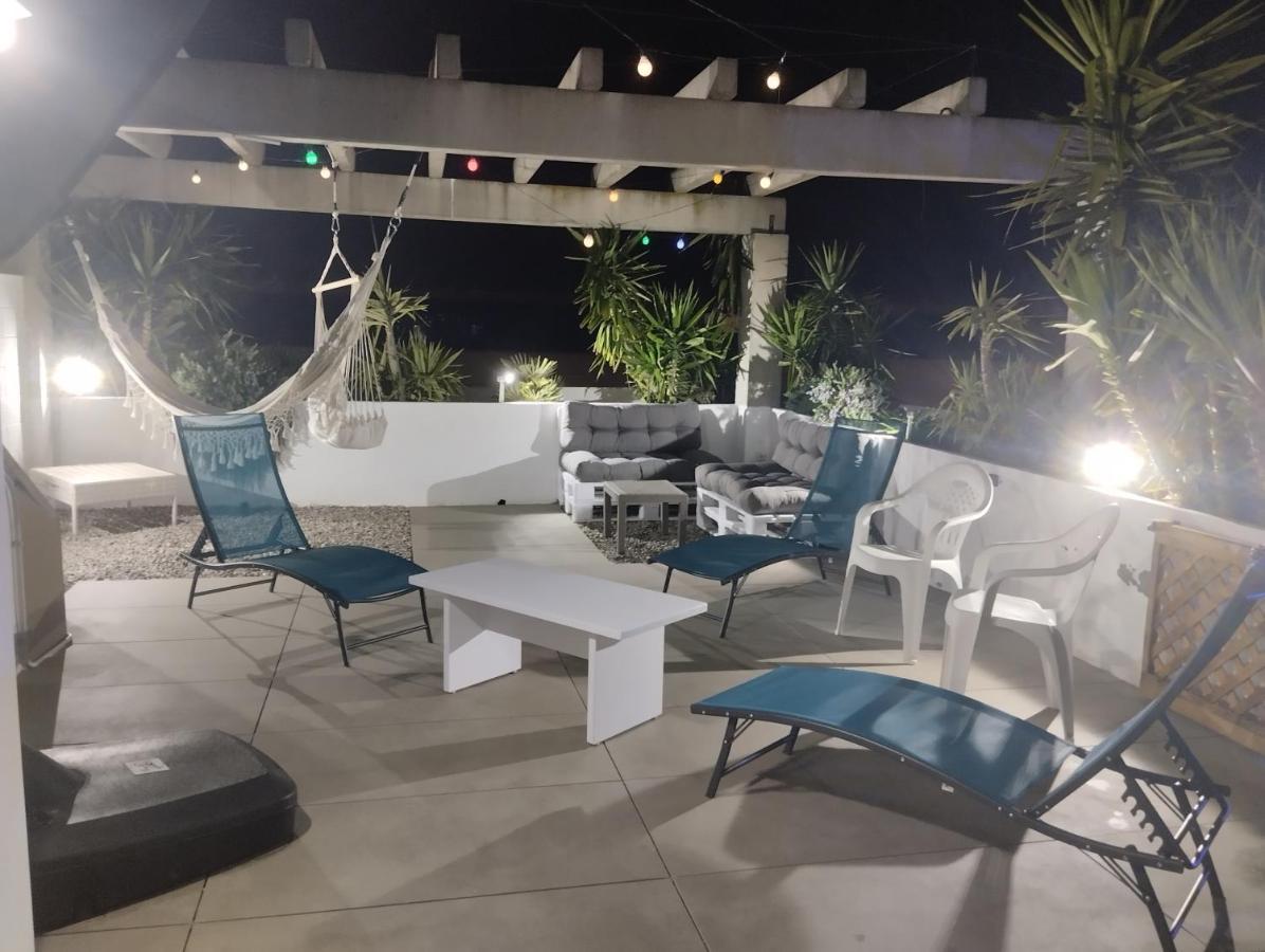 Atico Of 3 Rooms, Total 130M² Just For You With A 60 M² Terrace, Swimming Pool, Mountain And Marina View. Roses Luaran gambar